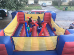 Jousting Ring / tug a war